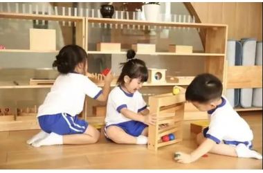 托育中心是什么？和幼儿园有什么区别？